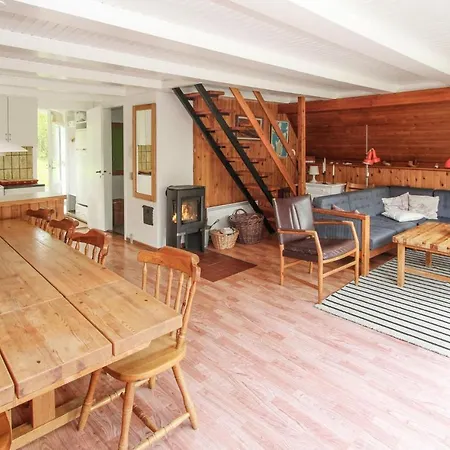 3 Bedroom Cozy Home In Samso Ferienhaus *