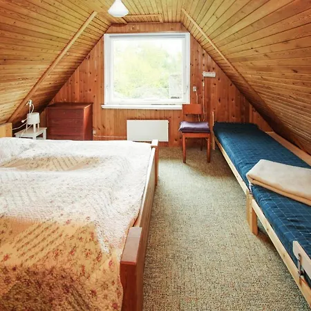 3 Bedroom Cozy Home In Samso Ferienhaus